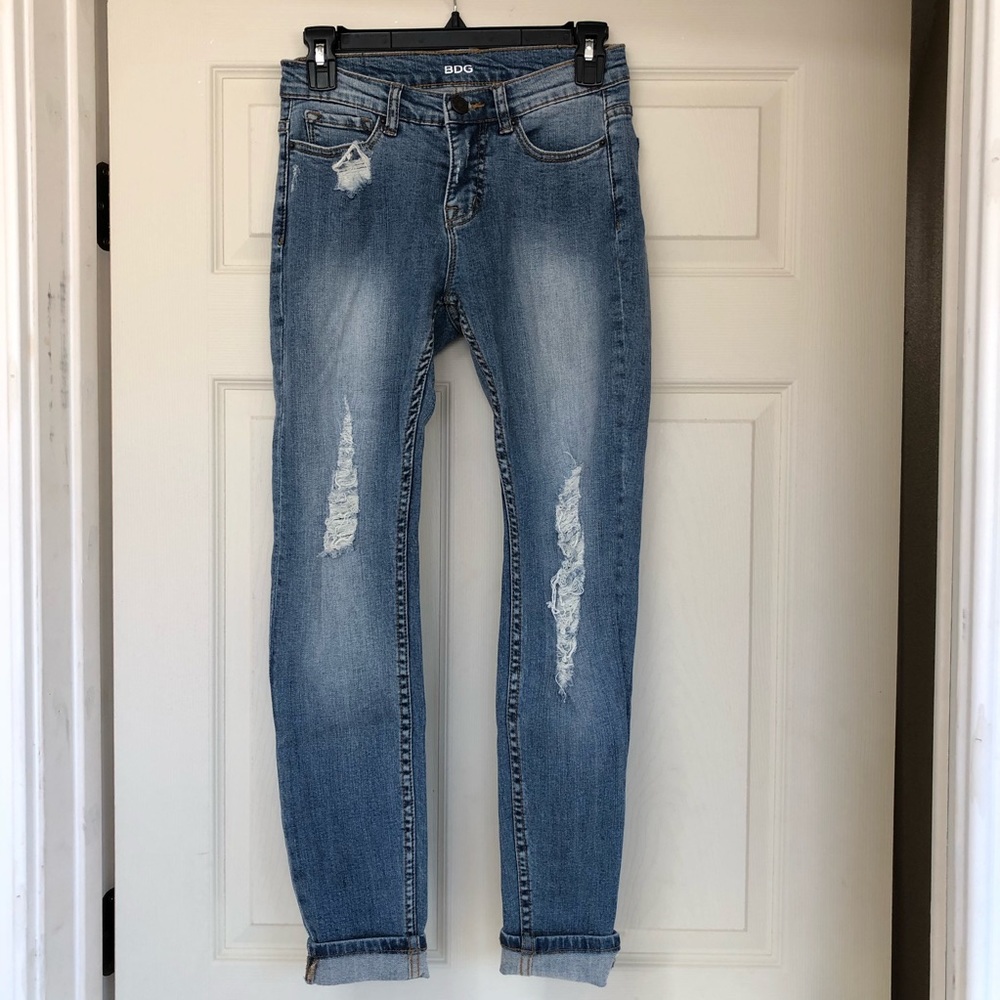 NWOT BDG Mid Rise Twig Ankle Skinny Jeans